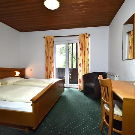 Hotell Hotel&wirtshaus Sonne Weyregg